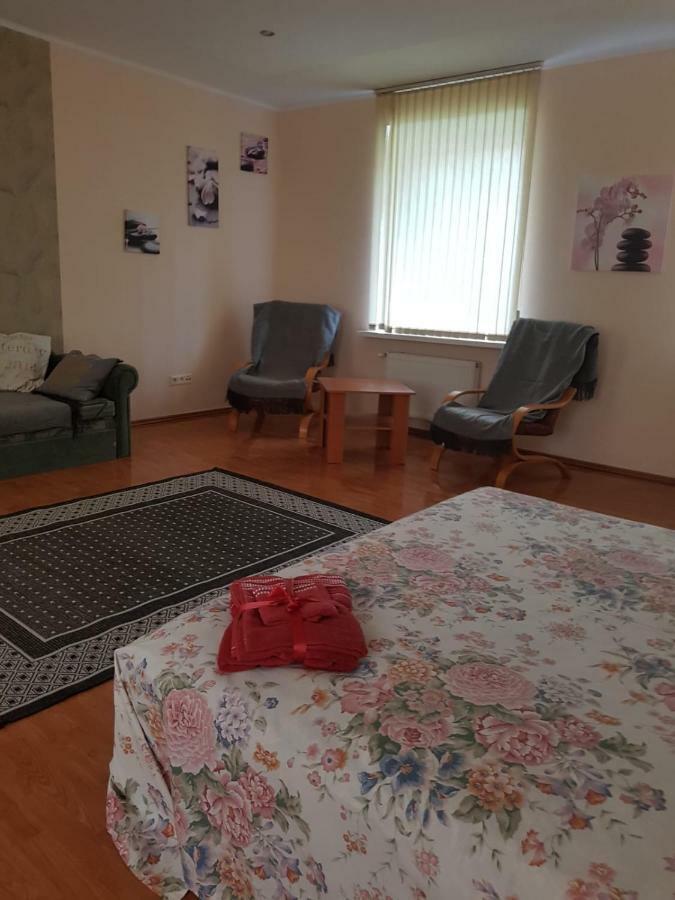 Saule Appartement Daugavpils Buitenkant foto
